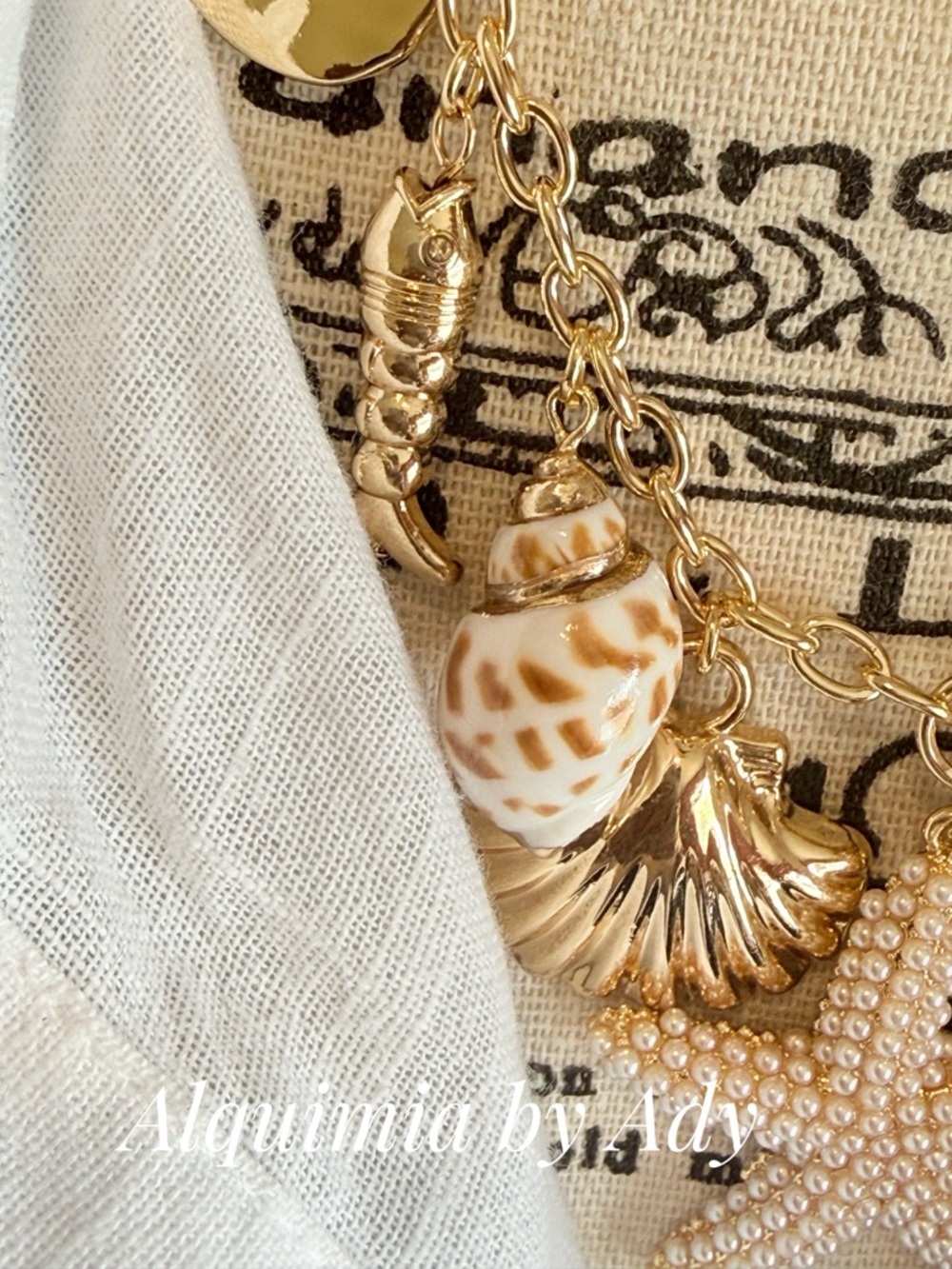 Alquimia Gold and Pearl Starfish Charm Necklace - Picture 4 of 7